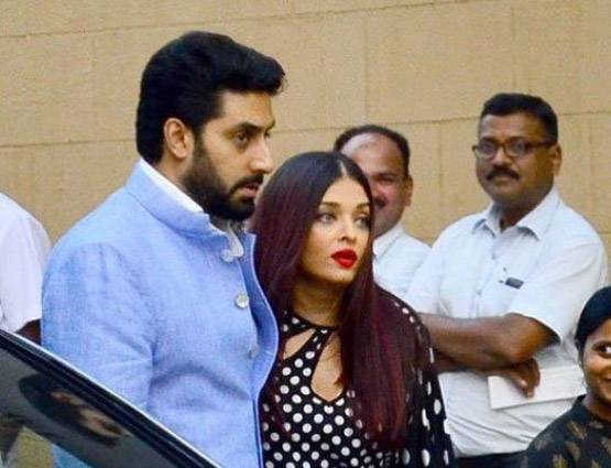 बेटी के Annual Day पर साथ दिखे ऐश-अभि, जया भी आईं नजर