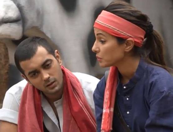 Bigg Boss से बदतमीजी पर मिला जवाब, कान पकड़ रोई हिना खान