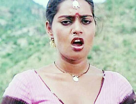 चौथी तक पढ़ी बोल्ड इमेज वाली इस एक्ट्रेस की मौत आज भी रहस्य