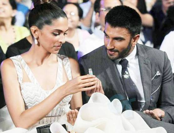 रणवीर-दीपिका इस देश में मनाएंगे न्यू ईयर, शादी की सुगबुगाहट