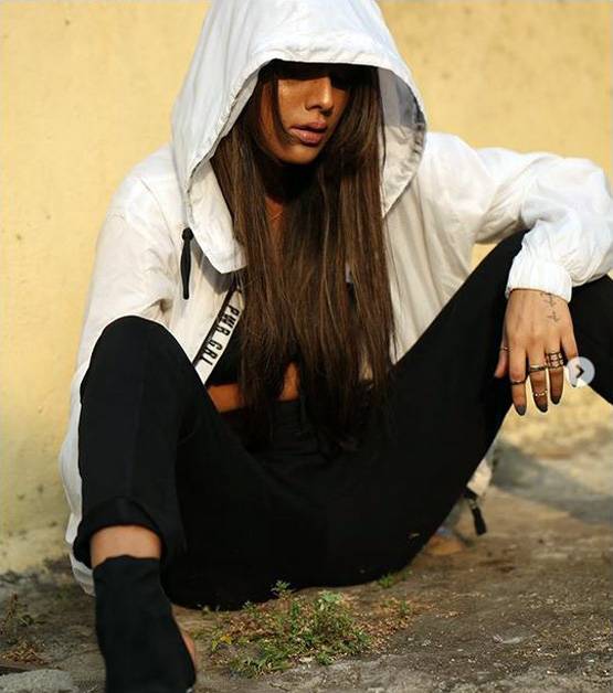 दीपिका को पछाड़कर TV की ये एक्ट्रेस बनी 'सेक्सीएस्ट वुमन'