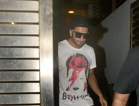 दीपिका-रणवीर को 'पद्मावती' की चिंता नहीं, ऐसे कर रहे एन्जॉय