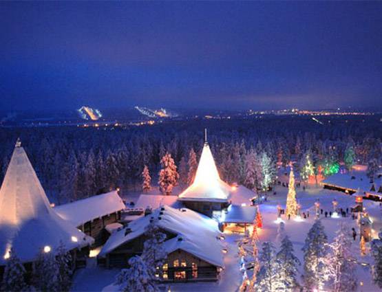 विराट-अनुष्का रोम के बाद अब यहां मना रहे अपना हनीमून