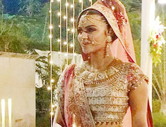 बिग बॉस की एक्स कंटेस्टेंट आशका गोराडिया ने की शादी, देखें PHOTOS