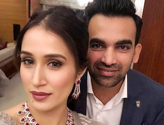 जहीर-सागरिका के हनीमून की नई फोटो, चर्चा में है सानिया का कमेंट