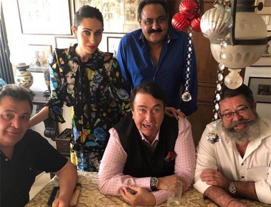 Inside Photos: क्रिसमस ब्रंच में कपूर खानदान पर चढ़ा तैमूर का फीवर