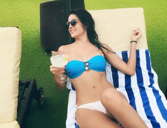 कार्टून बने स्विमसूट में दिखीं बिग बॉस की एक्स कंटेस्टेंट, PHOTOS