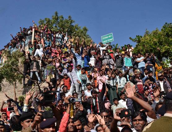 'टाइगर अभी जिंदा है', इन 11 मुद्दों ने मोदी को गुजरात जिताया