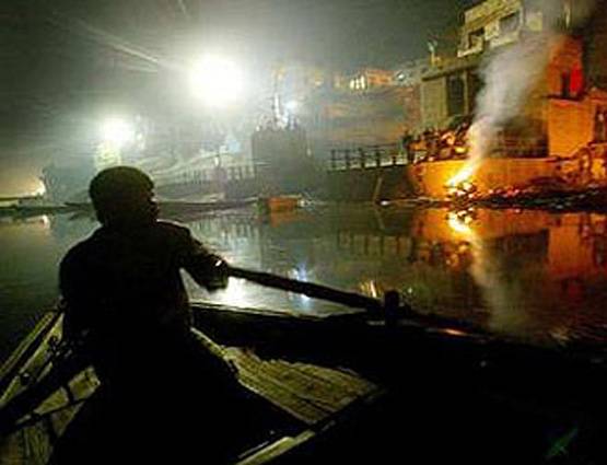 मोदी के मंत्री की हिंदुओं को सलाह, गंगा में ना करें अस्थि विसर्जन