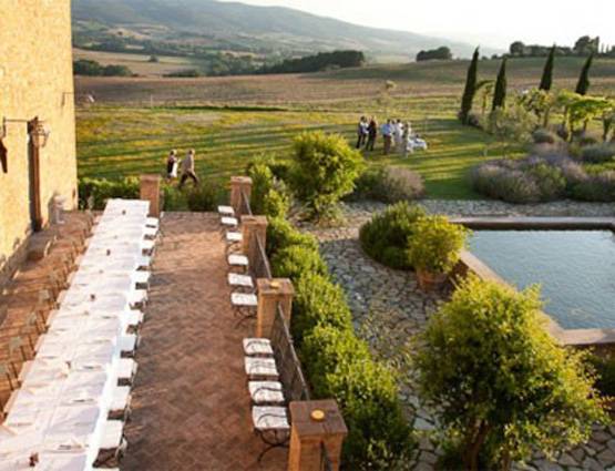 यहां हुई विराट-अनुष्का की शादी, 1 हफ्ते का खर्च 1 करोड़