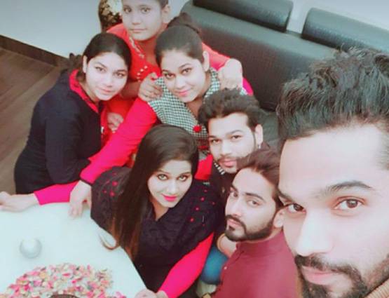 बिग बॉस में इनके लुक का उड़ाया गया था मजाक, अब दिखती हैं ऐसी