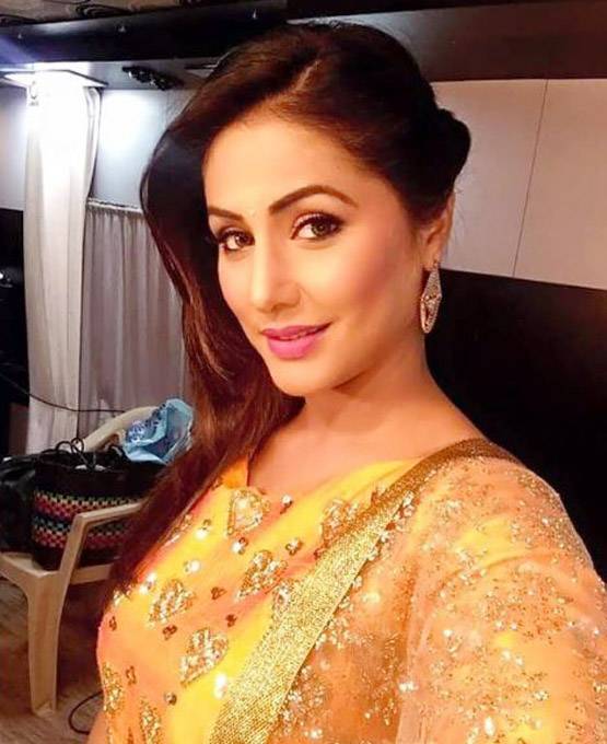 BIG BOSS: सलमान ने लगाई हिना की क्‍लास, 'बयान बदलना बंद करो'