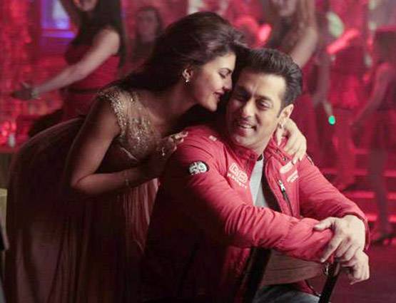 इस फिल्म में सलमान के आगे आइटम नंबर पर पोल डांस करेंगी जैकलीन