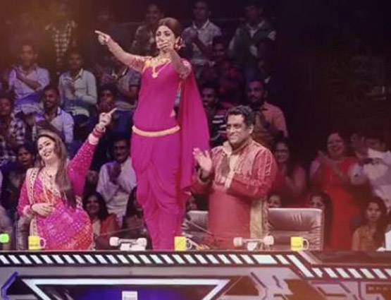 शिल्‍पा ने बाबा रामदेव से पूछा, मां ने क्‍या खाकर पैदा किया?