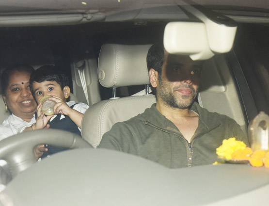 PHOTOS: रानी की बेटी की बर्थडे पार्टी में यश-रूही संग तैमूर की मस्ती