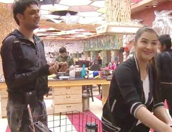 Bigg Boss की एक्‍स कंटेस्‍टेंट को धमकी, बताया- स्‍वामी ओम की पत्‍नी