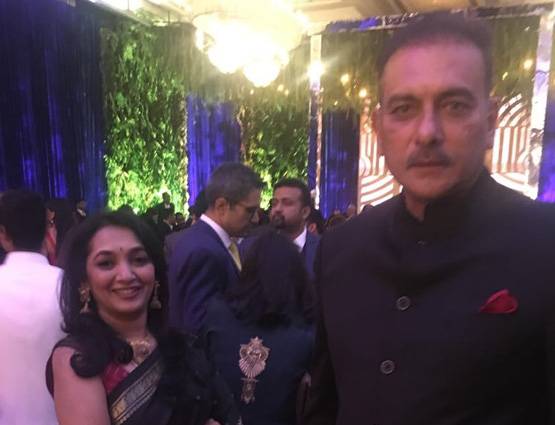 PHOTOS: विराट की पार्टी में दिखा टीम इंडिया का SWAG