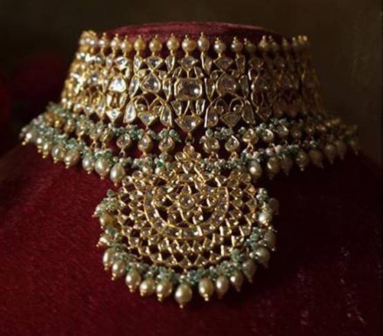 इस वेडिंग सीजन में विराट-अनुष्का की ड्रेस बनेगी ट्रेंड, ये है खासियत