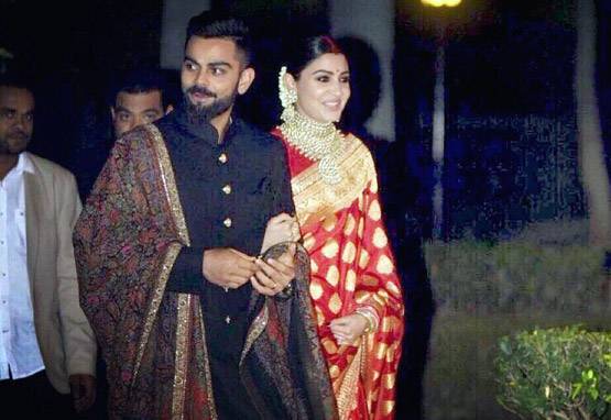 रिसेप्शन में भी अनुष्का ने फॉलो किया दीपिका का लुक, देखें सबूत