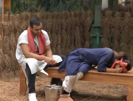 Bigg Boss से बदतमीजी पर मिला जवाब, कान पकड़ रोई हिना खान