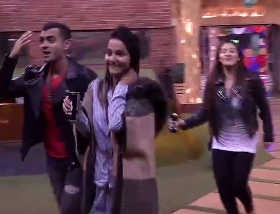 Bigg Boss: विकास ने जीता सीक्रेट टास्क, घरवालों को मिली पार्टी