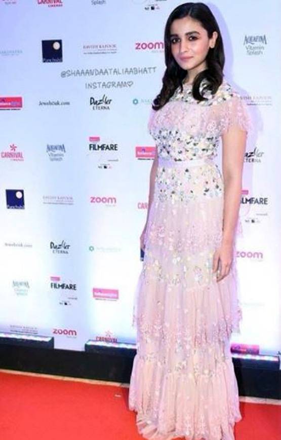 Glamour & Style Awards: कैट से लेकर सोनम तक ये एक्टर रहे विनर