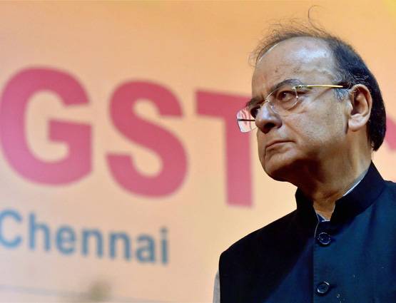 1 जनवरी से बंद हो जाएगा 2000 का नोट? वित्तमंत्री ने बताया सच