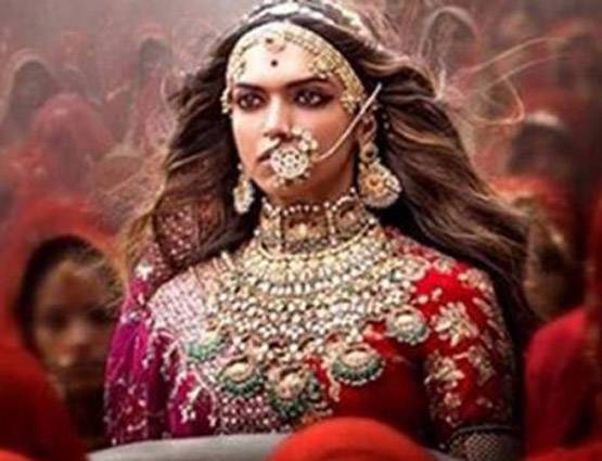 पद्मावती को मिला UA सर्टिफिकेट! जानें- क्या है A, U, S का मतलब