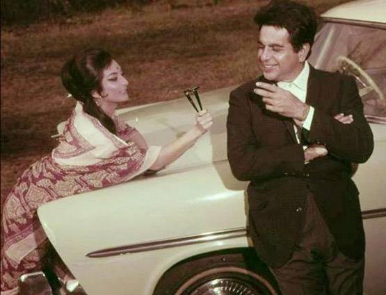 इस पाकिस्तानी लड़की के लिए दिलीप कुमार ने सायरा को दे दिया था तलाक