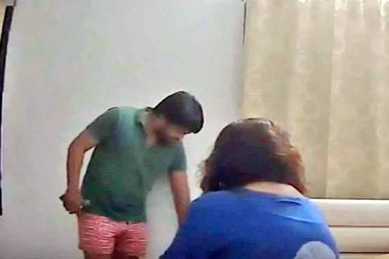 हार्दिक के 5 और सेक्स वीडियो वायरल, लड़की के साथ दिखे कमरे में