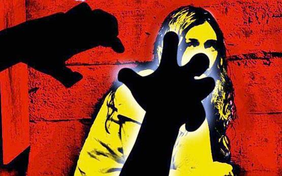 बच्चे सो रहे थे, नशे में बेसुध थी महिला, पति ने किया रेप