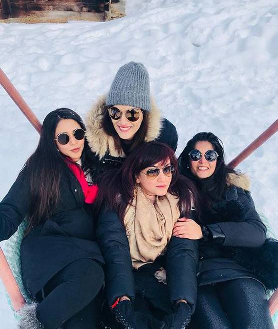 इस खूबसूरत जगह पर साथ हॉलीडे मना रहे हैं सुशांत-कृति, देखें PHOTOS