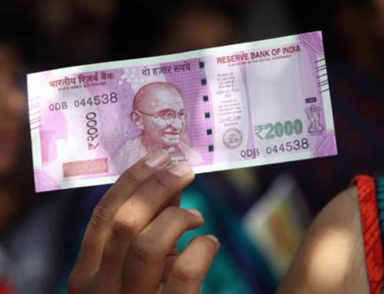 1 जनवरी से बंद हो जाएगा 2000 का नोट? वित्तमंत्री ने बताया सच