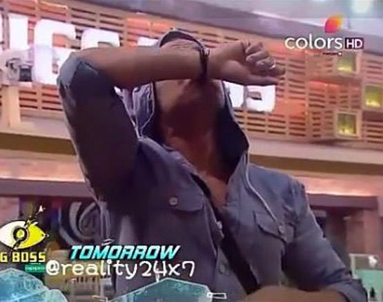 Bigg Boss के घर में पुरानी गर्लफ्रेंड से मिले प्रियांक शर्मा, रो पड़े