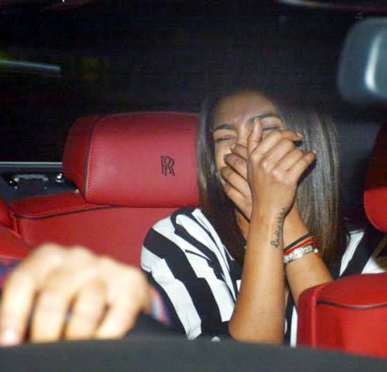 आलिया-प्रियंका का हैंगआउट, यूं हंसती नजर आईं देसी गर्ल