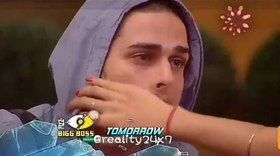 BIGG BOSS पहुंची शिल्पा की मां, कहा- मेरी बेटी को गालियां मत दो