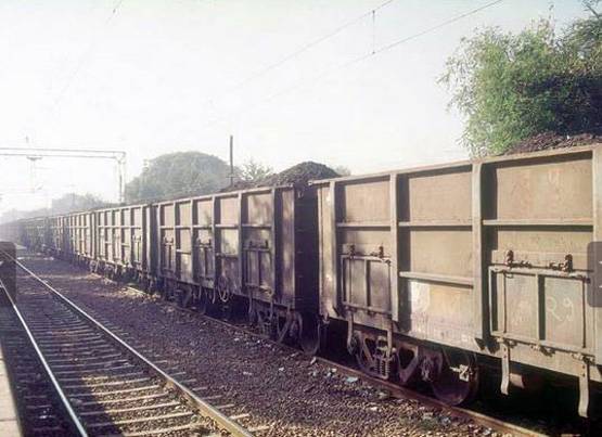 1.86 लाख करोड़ का कोयला घोटाला: मनमोहन से हुई थी पूछताछ