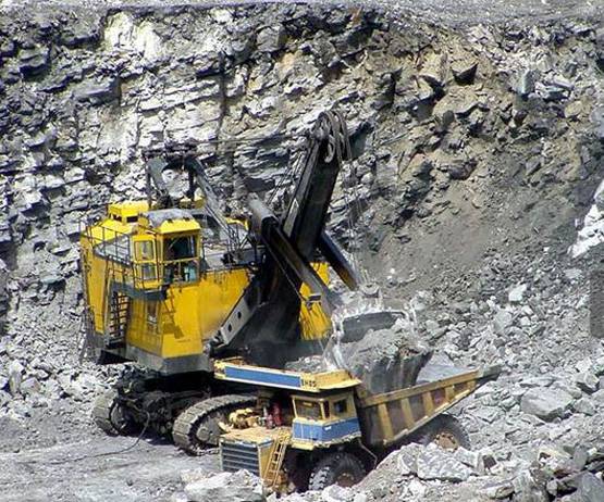 1.86 लाख करोड़ का कोयला घोटाला: मनमोहन से हुई थी पूछताछ