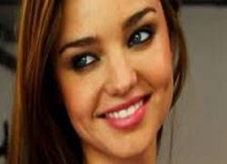 कमर पर डिंपल है तो आप सच में किस्मत वाले हैं!