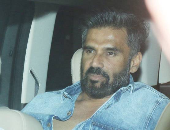 धोनी से लेकर बॉबी देओल तक ये सितारे पहुंचे सलमान के बर्थडे में