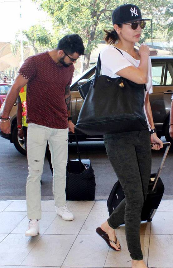 शादी से पहले भी खुलकर प्यार जताते थे विराट-अनुष्का, 16 PHOTOS