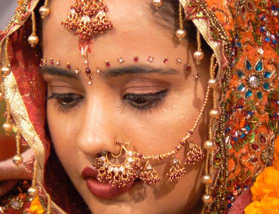 जहां शादी के बाद सुहागरात में जांची जाती है वर्जिनिटी