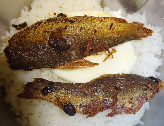 भूलकर भी इन चीजों को ना खाएं एक साथ