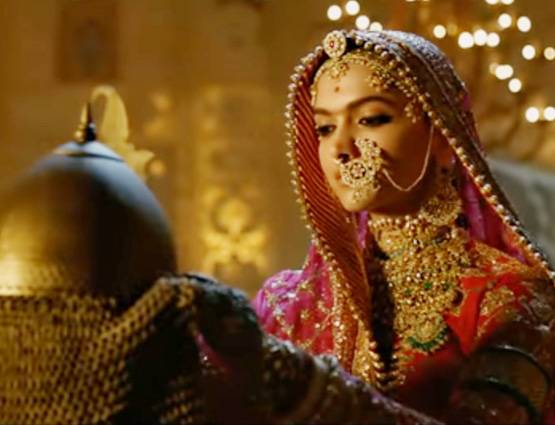 राजपूतों की गौरव गाथा है 'पद्मावत', सामने आए शानदार डॉयलॉग