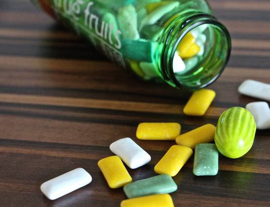 मुंह की दुर्गंध दूर करने के बेहद आसान उपाय