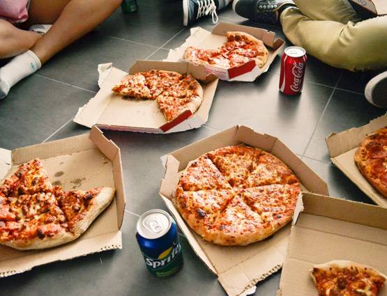 भूलकर भी इन चीजों को ना खाएं एक साथ