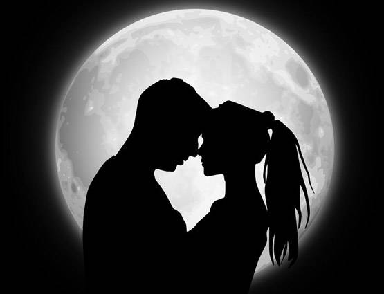 पीरियड्स में पार्टनर के साथ संबंध बनाना कितना गलत?