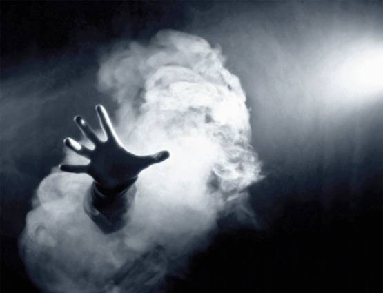 'भूतों' से सामना करने वाले इन भारतीय अफसरों की आपबीती!