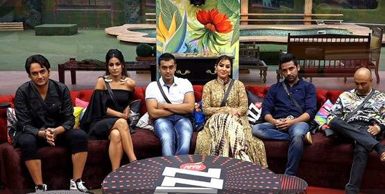 Bigg Boss: विकास, हिना की नजर में ये कंटेस्टेंट आगे, ऐसे हुई रैंकिंग