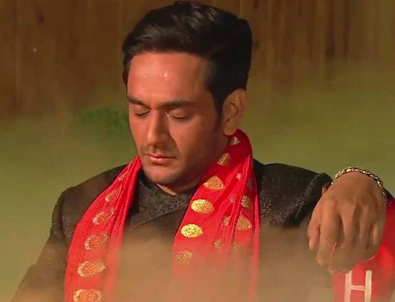 सपेरे विकास की धुन पर नागिन बन नाचीं शिल्पा, वीडियो वायरल